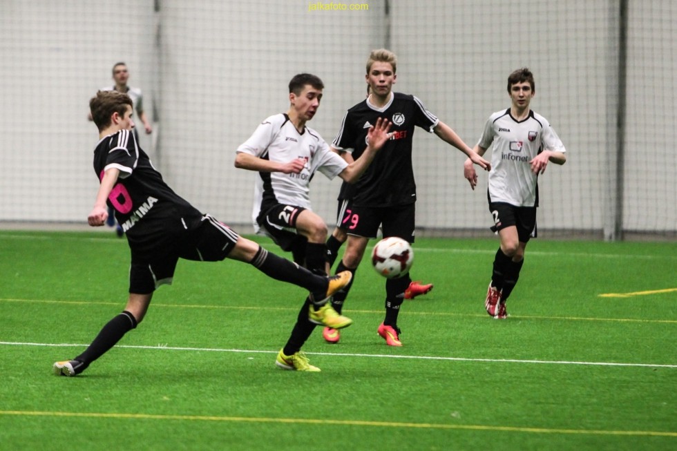 2015_u17_infonet_nommekalju_014